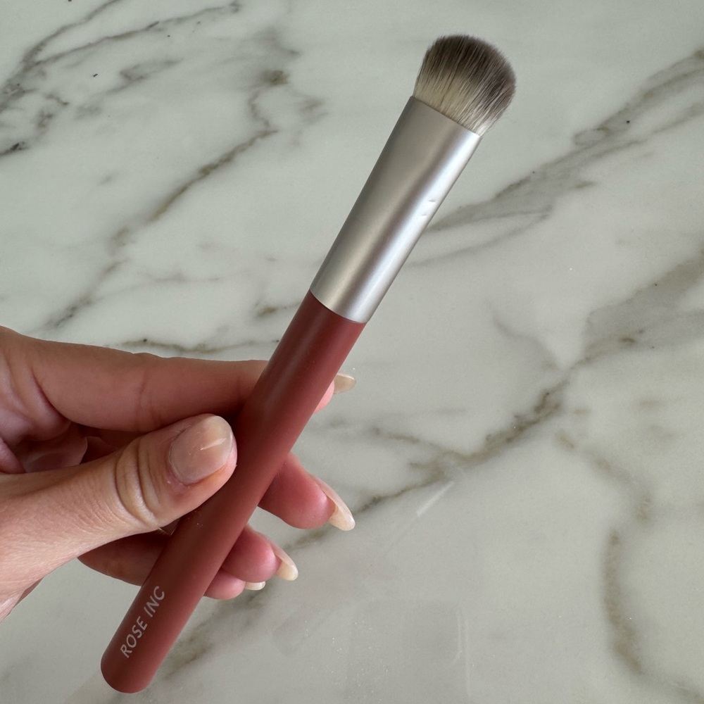 Rose Inc Concealer Brush